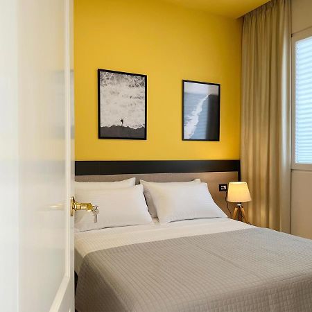 13 Eur For Monthly Stay - Home By The Sea - Hbs Golem  Extérieur photo