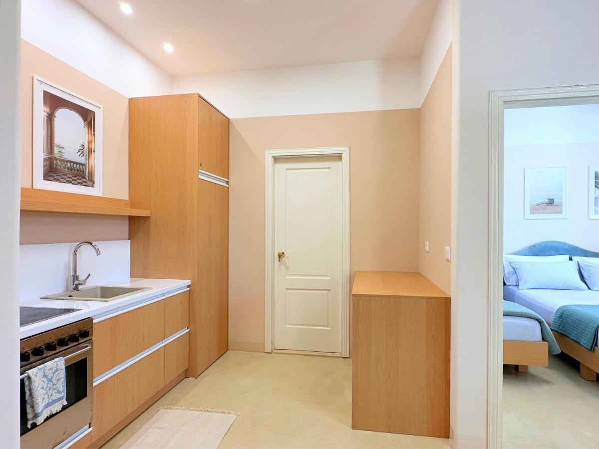 13 Eur For Monthly Stay - Home By The Sea - Hbs Golem  Extérieur photo