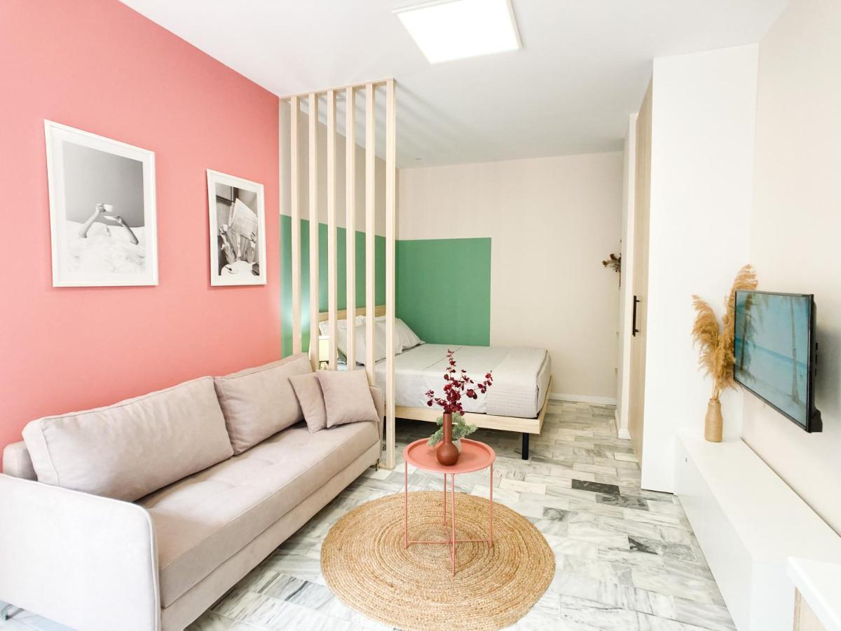 13 Eur For Monthly Stay - Home By The Sea - Hbs Golem  Extérieur photo